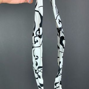 Black And White Bandana